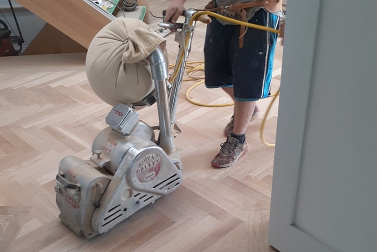 machine pour sablage plancher de bois